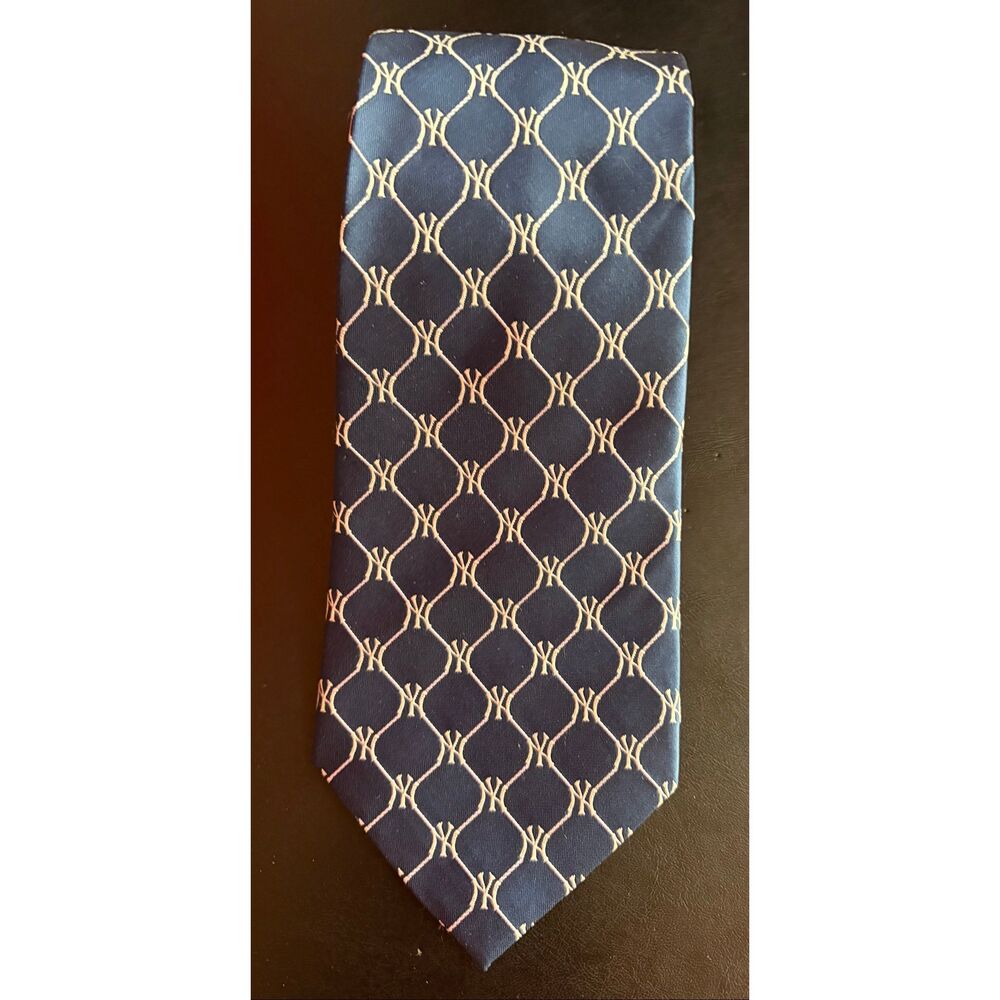MLB NY Yankees tie